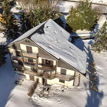 Cosy A Super Avec Parking Et Balcon - Fr-1-814-55 Besse-et-Saint-Anastaise